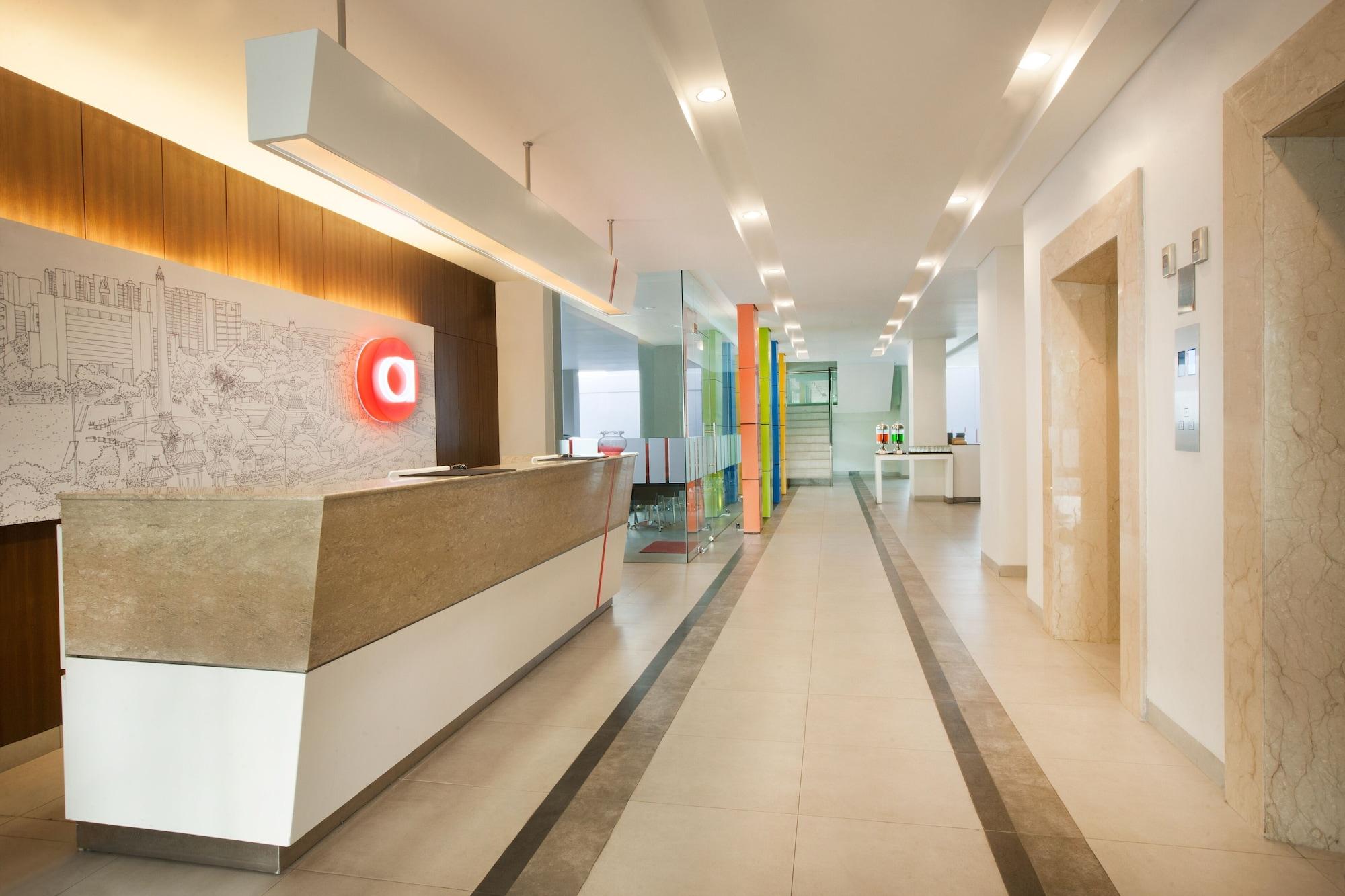 Amaris Hotel Darmo Σουραμπάγια Εξωτερικό φωτογραφία