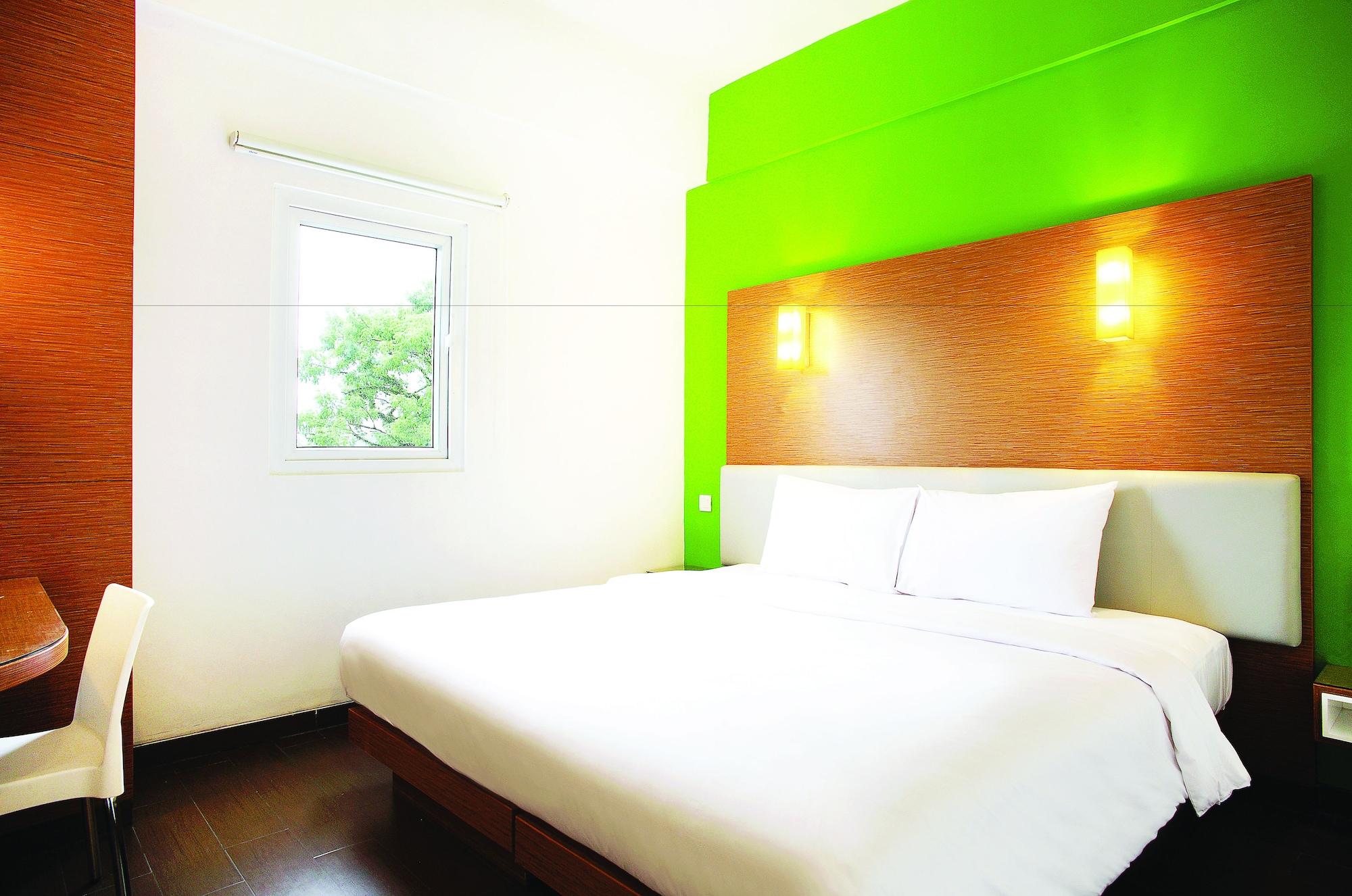 Amaris Hotel Darmo Σουραμπάγια Εξωτερικό φωτογραφία